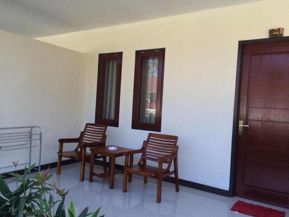 D'Batur Hotel Senggigi Exterior photo